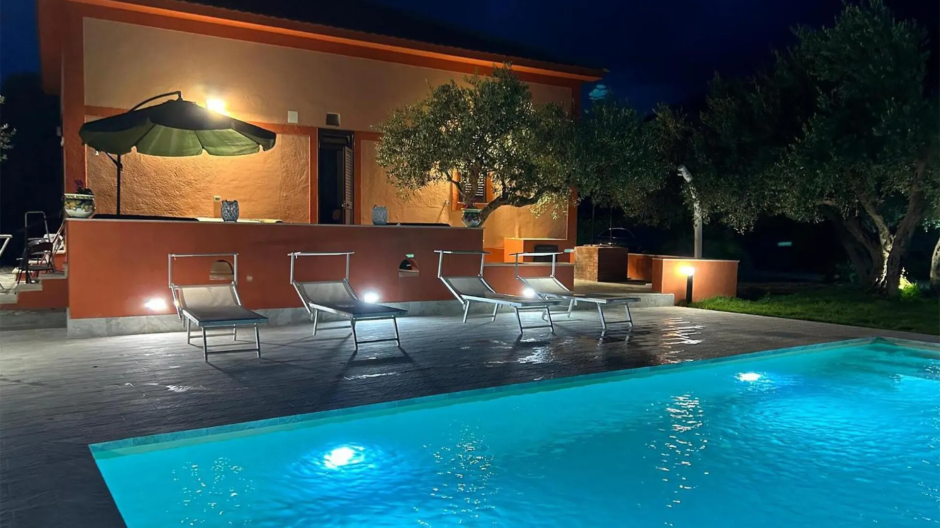 2 Bedroom Stunning Home In Castellammare Del Golf Castellammare del Golfo 0*,